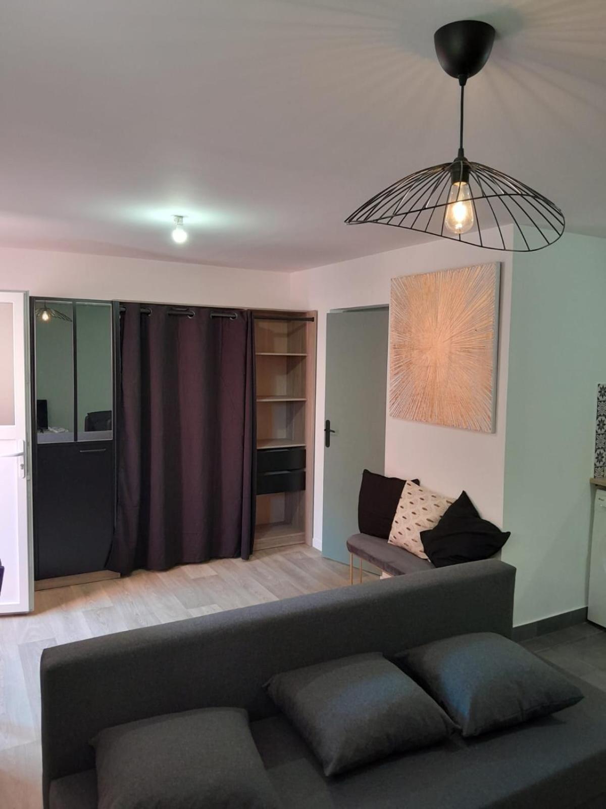 Appartement Proche Gare Saint-Brieuc Exterior photo